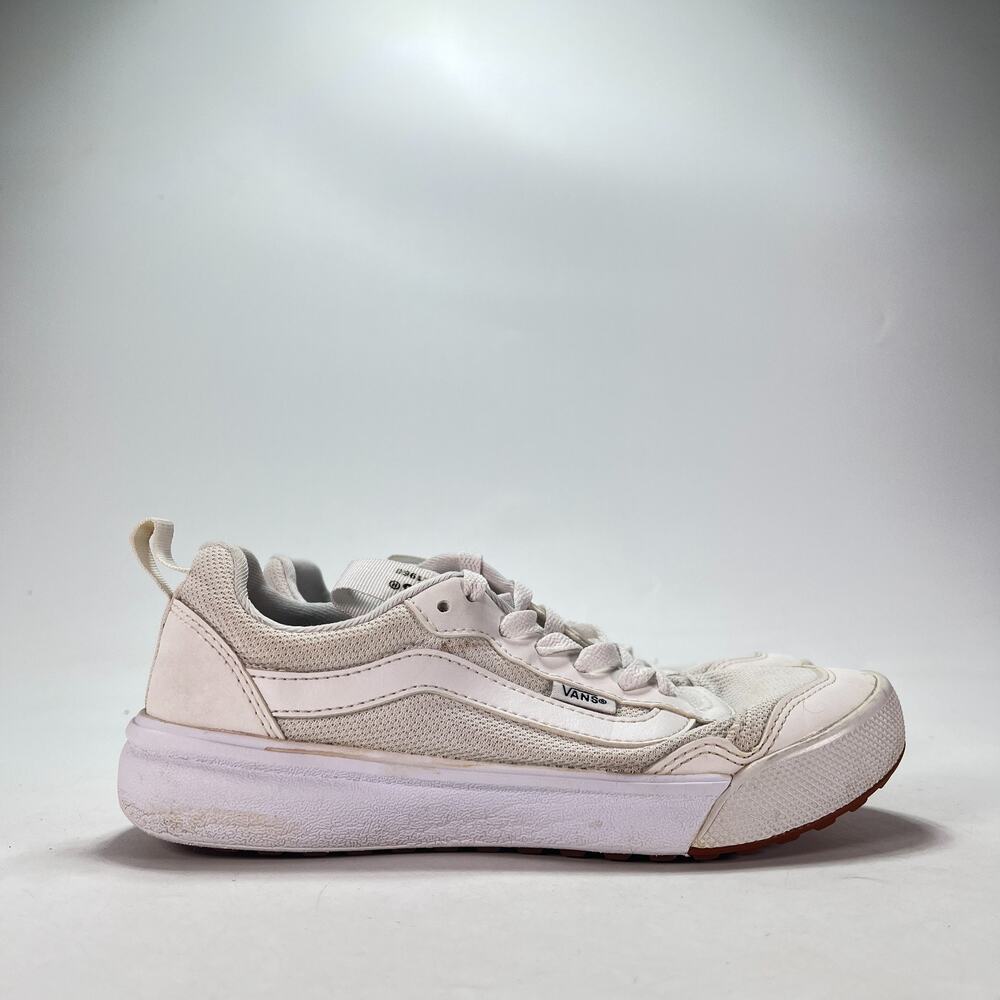 Vans UltraRange EXO White Travel Sneakers Low Top Shoes 500264 Women's Size 6.5